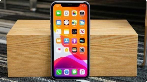 iPhone 12系列全球销量突破1亿部，受欢迎的原因有哪些？