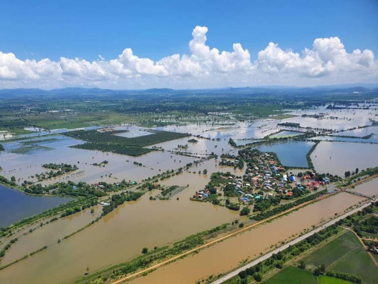 泰国遭遇严重洪灾 湄南河水位持续上涨