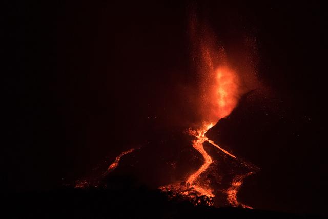 西班牙火山活动加剧