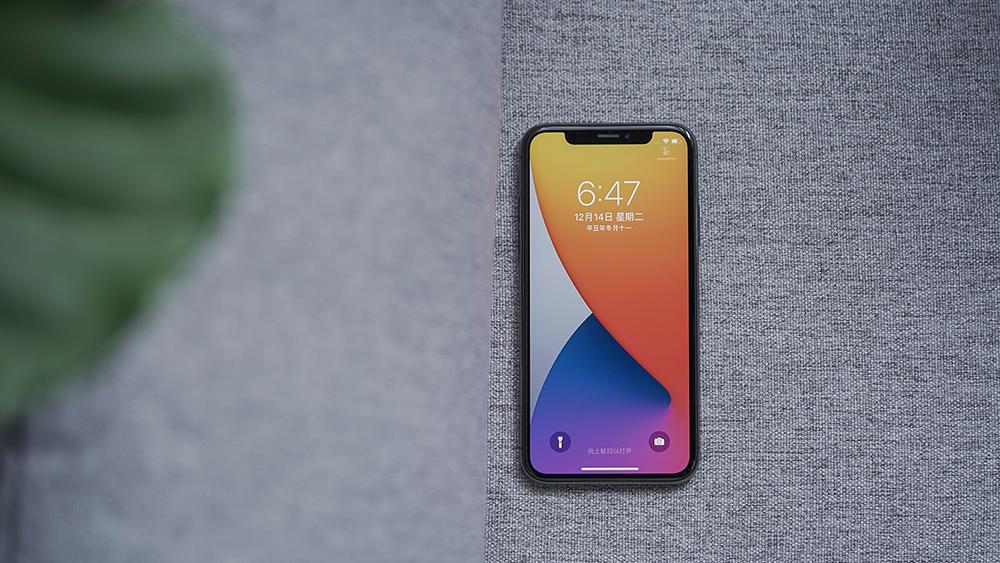 二手值得买 | 时代眼泪！初代全面屏 iPhone 已是四年前