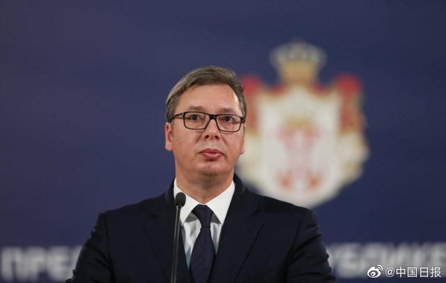 塞尔维亚总统称澳虐待德约科维奇，外媒称德约科维奇将被拘留