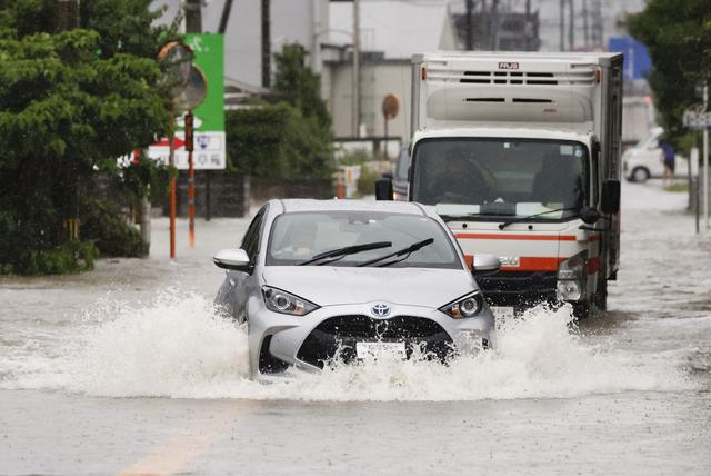 （国际）日本福冈受强降雨影响