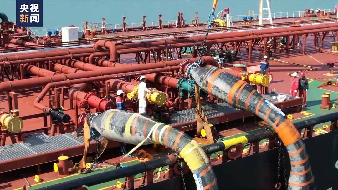 孟加拉国首个海陆一体超大型石油储运工程成功投油